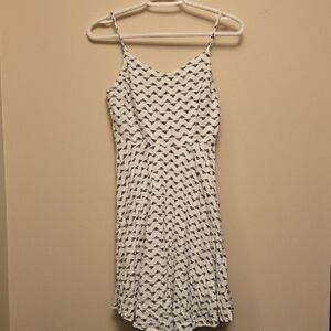 Old Navy White & Black Spaghetti Strap Mini Dress With Adjustable Straps Size S